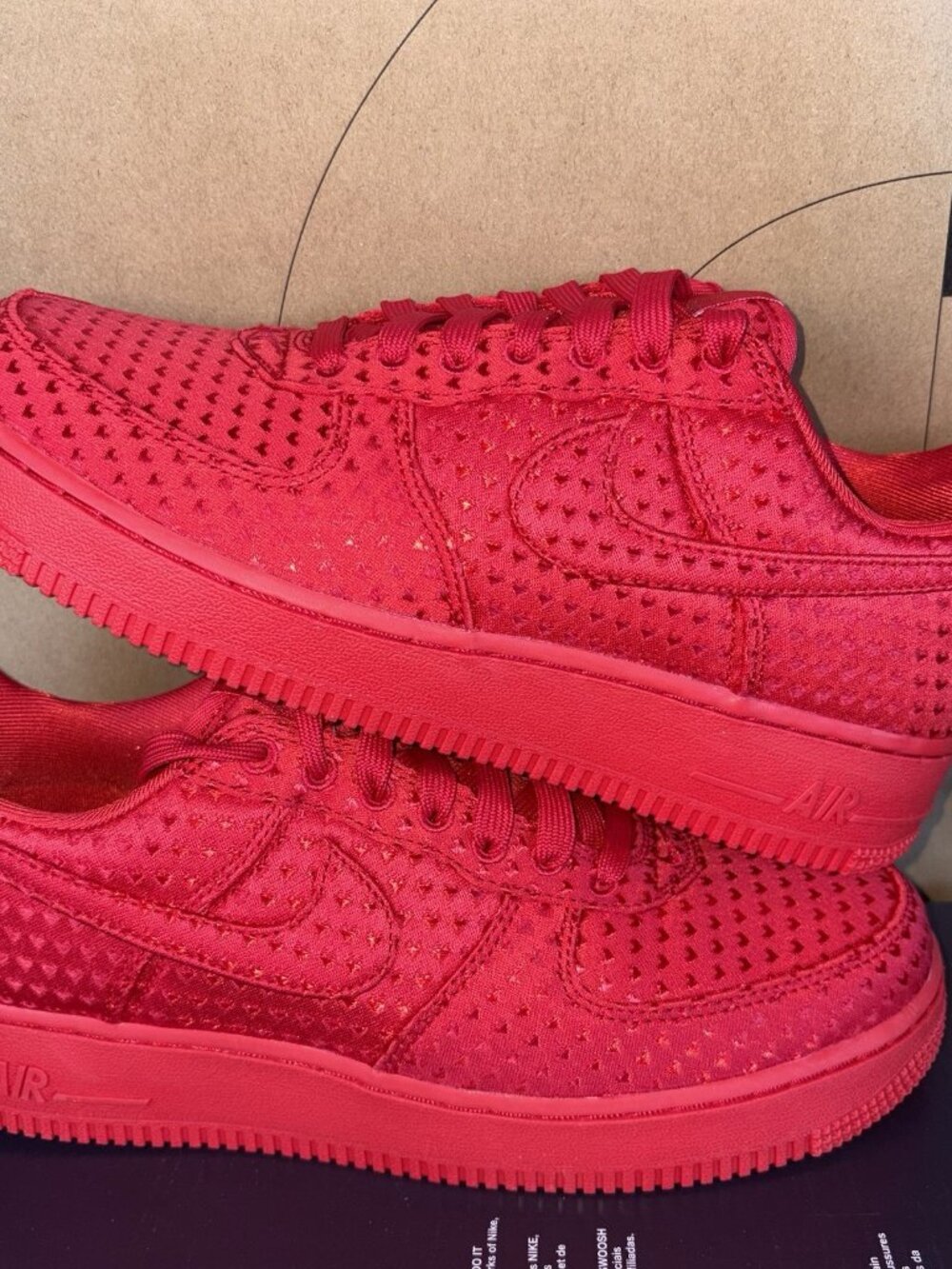 NEW Nike Air Force 1 Red Valentine’s Day IQ9965-600 Size 6.5 Womens